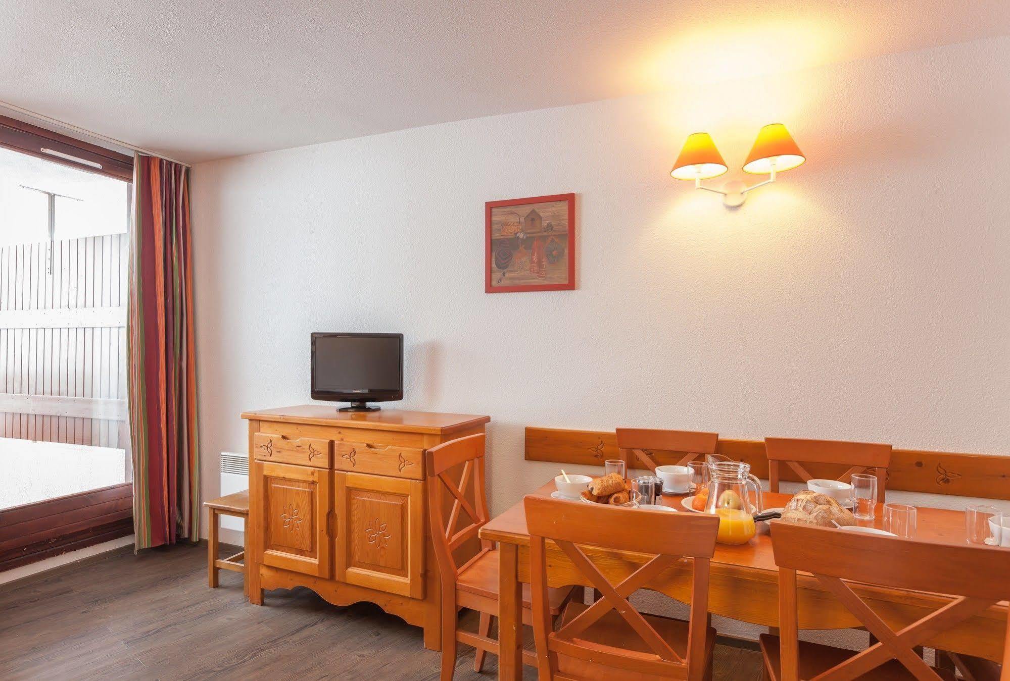 Residence Les Melezes Alpe d'Huez Luaran gambar