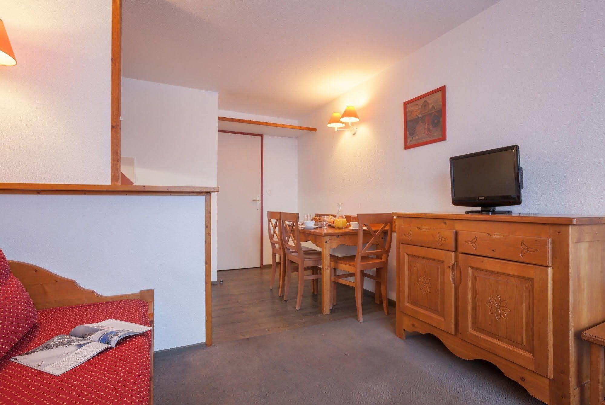 Residence Les Melezes Alpe d'Huez Luaran gambar