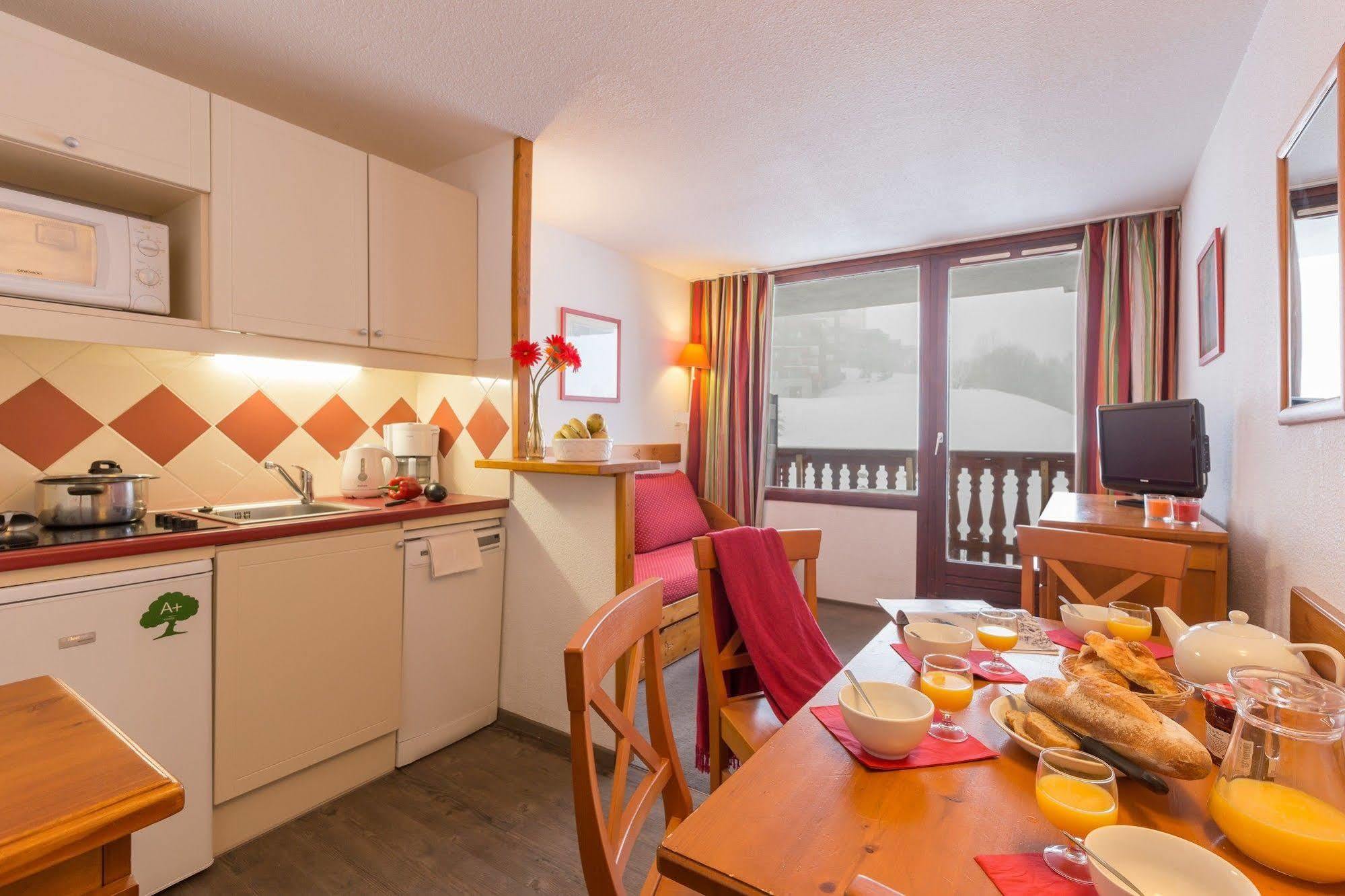 Residence Les Melezes Alpe d'Huez Luaran gambar