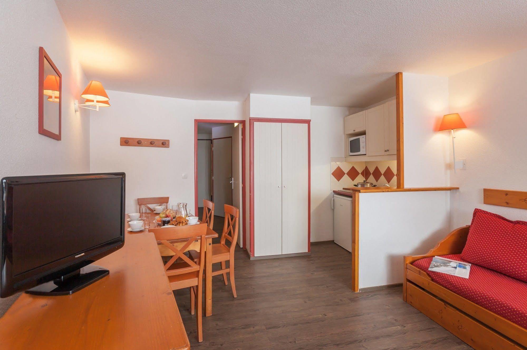 Residence Les Melezes Alpe d'Huez Luaran gambar